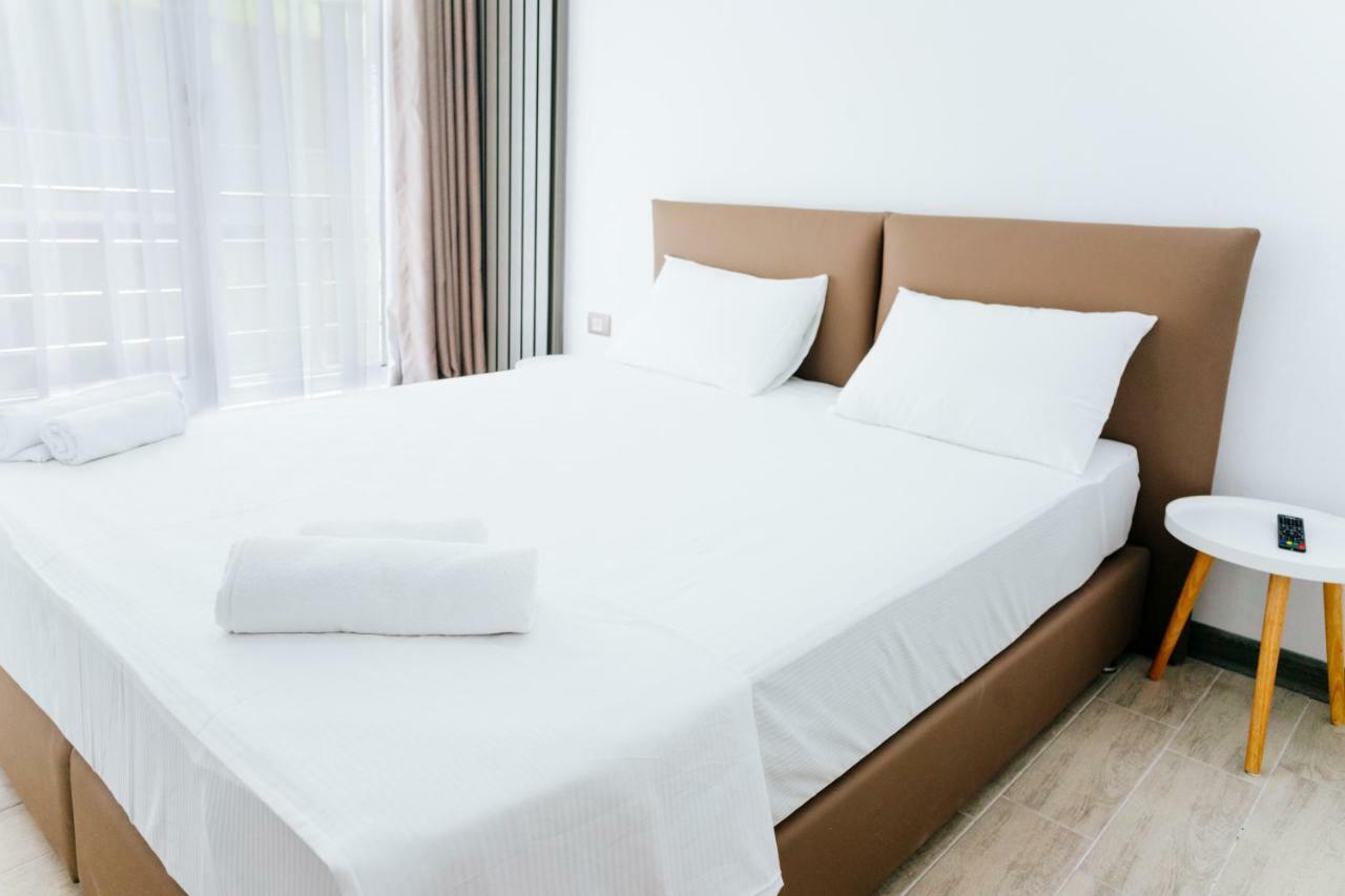 Alezzi Beach Resort Navodari Ngoại thất bức ảnh