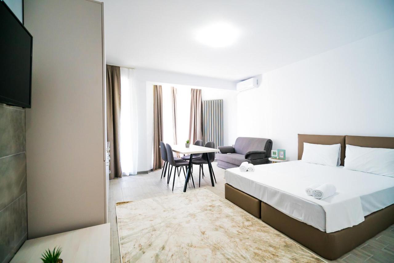 Alezzi Beach Resort Navodari Ngoại thất bức ảnh